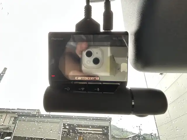 ダイハツ タフト G ターボ 佐賀県 2021(令3)年 3.4万km サンドベージュメタリック ガラスルーフ/スマートアシスト/レーダークルーズコントロール/コーナーセンサー/純正ナビ/・バックカメラ/・フルセグTV/BT/CD/DVD/前後ドラレコ(VREC-DZ700D)/純正15インチAW/ETC/電動パーキングスイッチ/LEDヘッドライト/フォグランプ/オートライト/プッシュスタート/スペアキー×１/取扱説明書/保証書