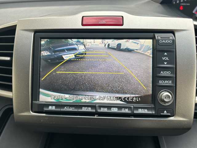 ホンダ フリード スパイク G ジャストセレクション 神奈川県 2012(平24)年 9.5万km ポリッシュドメタルメタリック 純正ナビ（CD/DVD/AM/FM/ワンセグTV)/バックカメラ/ETC/クルーズコントロール/両側パワースライドドア/純正マット/社外アルミホイール/盗難防止装置/ABS/横滑り防止装置/エアバッグダブル+サイド/カーテンエアバッグ/電動格納ミラー/ドアバイザー/ISOFIX/オートライト/フォグランプ/スペアキー×１/取扱説明書