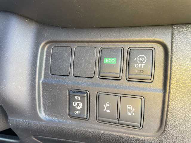 日産 セレナ ハイウェイスター G プロパイロットED 石川県 2016(平28)年 8.3万km シャイニングブルー 社外メモリーナビ　フルセグＴＶ　バックカメラ　ＬＥＤヘッドライト　ＥＴＣ　ドラレコ　両側パワースライドドア　プロパイロット　エマージェンシーブレーキ　プロパイロット　インテリキー　Ｐスタート　保証書