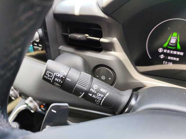ホンダ ヴェゼル ハイブリッド e:HEV Z 大阪府 2021(令3)年 4.1万km メテオロイドグレーメタリック 純正8インチメモリーナビ/CD/DVD/HDMI/Bluetooth/フルセグTV/バックカメラ/ホンダセンシング/アダプティブクルーズコントロール/衝突被害軽減ブレーキ/車線維持支援システム/オートマチックハイビーム/パドルシフト/ハーフレザーシート/ドライブレコーダー/ETC/禁煙車