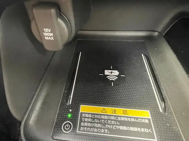 ホンダ ヴェゼル ハイブリッド e:HEV Z 大阪府 2021(令3)年 4.1万km メテオロイドグレーメタリック 純正９インチナビ/   フルセグTV/Bluetooth/USB/バックモニター/衝突軽減ブレーキ/横滑り防止装置/コーナーセンサー/ＢＳＭ/前席シートヒーター/レーダークルーズコントロール/レーンキープアシスト/アイドリングストップ/パドルシフト/ワイヤレス充電/前後ドライブレコーダー/オートマチックハイビーム/純正18インチアルミホイール/純正フロアマット/プッシュスタート/スマートキー/ハーフレザーシート/ＥＴＣ/ＬＥＤ/禁煙車