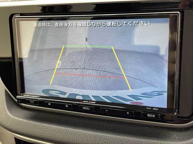 ダイハツ ムーヴ X リミテッドⅡ SAⅢ 千葉県 2022(令4)年 3.9万km ホワイト 禁煙車/ダイハツスマートアシスト3/衝突回避支援ブレーキ機能/衝突警報機能/車線委逸脱警報機能/誤発進抑制制御機能/先行車発進お知らせ機能/オートハイビーム/バックカメラ/LEDヘッドランプ/前方純正ドライブレコーダー/社外ナビ/Bluetooth/社外ETC/本革巻きステアリング/ステアリングスイッチ/パワーモード/D席シートヒーター/ベンチシート/純正AW/純正フロアマット/電動格納ミラー/バニティミラー/プッシュスタート/アイドリングストップ