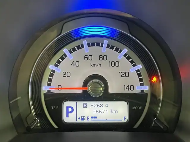 スズキ ハスラー Jスタイル Ⅱ 長崎県 2016(平28)年 5.7万km ブルーイッシュブラックパール 純正8インチナビ　（SKX-A802）/・フルセグTV　CD/DVD/SD/Bluetooth/プッシュスタート/バックカメラ/シートヒーター（D・N席）/アイドリングストップ/ステアリングスイッチ/ETC/衝突軽減ブレーキ/横滑り防止/レーンキープアシスト/フロントフォグランプ/ハーフレザーシート/純正HIDヘッドライト/電動格納ミラー/社外ショック/純正フロアマット/純正15インチAW/純正ドアバイザー