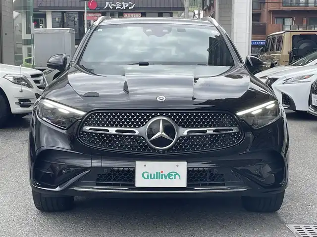 メルセデス・ベンツ Ｍ・ベンツ ＧＬＣ２２０ d 4マチック ドライバーズPKG 大阪府 2023(令5)年 3.4万km オブシディアンブラック AMGレザーエクスクルーシブパッケージ/・Burmester3Dサウンドシステム/・AMGラインエクステリア/・全席シートヒーター/・スポーティエンジンサウンド/・本革シート/・11.9インチMBUX　ARナビ・フルセグ・Bluetooth/・ヘッドアップディスプレイ /・ブラックオープンボアウッドインテリアトリム/・本革巻ステアリング/ドライバーズパッケージ/・リアアクスルステアリング/・AIR MATICサスペンション/パノラミックスライディングルーフ/レーダーセーフティパッケージ/・アクティブディスタンスアシスト/・自動再発進機能/・アクティブレーンアシスト/・全方位カメラ/・アクティブハイビーム/・トラフィックアシスト/・アクティブパーキングアシスト/AMG20インチAW/ワンオーナー/純正360°ドライブレコーダー/電動リアゲート/4WD/コーナーセンサー/横滑り防止装置