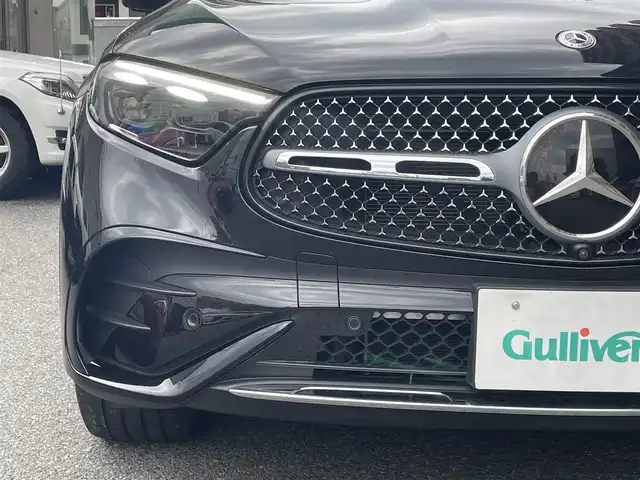 メルセデス・ベンツ Ｍ・ベンツ ＧＬＣ２２０ d 4マチック ドライバーズPKG 大阪府 2023(令5)年 3.4万km オブシディアンブラック AMGレザーエクスクルーシブパッケージ/・Burmester3Dサウンドシステム/・AMGラインエクステリア/・全席シートヒーター/・スポーティエンジンサウンド/・本革シート/・11.9インチMBUX　ARナビ・フルセグ・Bluetooth/・ヘッドアップディスプレイ /・ブラックオープンボアウッドインテリアトリム/・本革巻ステアリング/ドライバーズパッケージ/・リアアクスルステアリング/・AIR MATICサスペンション/パノラミックスライディングルーフ/レーダーセーフティパッケージ/・アクティブディスタンスアシスト/・自動再発進機能/・アクティブレーンアシスト/・全方位カメラ/・アクティブハイビーム/・トラフィックアシスト/・アクティブパーキングアシスト/AMG20インチAW/ワンオーナー/純正360°ドライブレコーダー/電動リアゲート/4WD/コーナーセンサー/横滑り防止装置