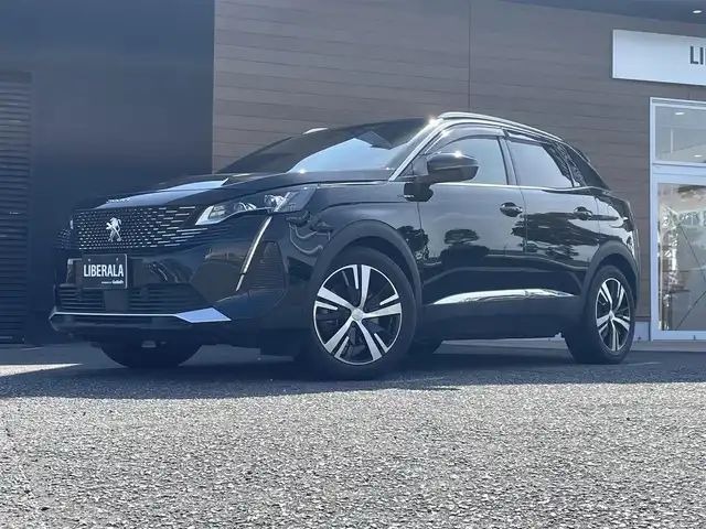 プジョー ３００８ GT ハイブリッド4 宮崎県 2021(令3)年 2.2万km 黒 ４WD/ハーフレザーシート/・D席パワーシート/・D席シートヒーター/アクティブクルーズコントロール/・レーンキープ/純正メモリナビゲーション/・フルセグテレビ /・USB/・Bluetooth/・AppleCarPlay/・置くだけ充電/バックカメラ/社外前後ドライブレコーダー/ETC/純正18アルミホイール/プッシュスタート/LEDヘッドライト/・オートライト/・オートハイビーム