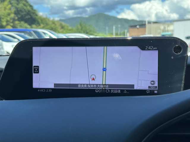 マツダ マツダ３セダン 20S Lパッケージ 奈良県 2019(令1)年 1.6万km ソウルレッドクリスタルM 純正ナビ(フルセグTV/CD/DVD/AM・FM/BT/USB/HDMI)/アラウンドビューモニター/ETC/ステアリングヒーター/運転席パワーシート/前席シートヒーター/i-ACTIVSENSE/クルーズコントロール/SBS(スマートブレーキサポート)/BSM(ブラインドスポットモニター)/クルーズコントロール/オートブレーキホールド/純正18インチアルミホイール/純正フロアマット