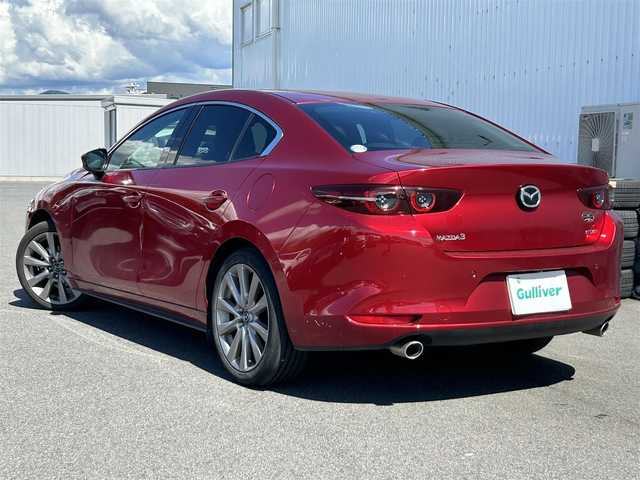 マツダ マツダ３セダン 20S Lパッケージ 奈良県 2019(令1)年 1.6万km ソウルレッドクリスタルM 純正ナビ(フルセグTV/CD/DVD/AM・FM/BT/USB/HDMI)/アラウンドビューモニター/ETC/ステアリングヒーター/運転席パワーシート/前席シートヒーター/i-ACTIVSENSE/クルーズコントロール/SBS(スマートブレーキサポート)/BSM(ブラインドスポットモニター)/クルーズコントロール/オートブレーキホールド/純正18インチアルミホイール/純正フロアマット