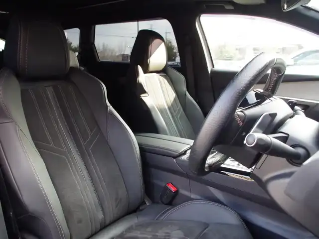 プジョー ５００８ GT ブルーHDi 埼玉県 2021(令3)年 3.8万km パール ブラックハーフレザーシート/アダプティブクルーズコントロール/パノラマスライディングルーフ/CarPlay/パークセンサー/ブラインドスポットモニター/バック/サイドカメラ/ルームミラー内臓サイドカメラ/純正ナビ/ドラレコ/ETC/社外テレビ/置くだけ充電/シートヒーター/シートポジションメモリー機能