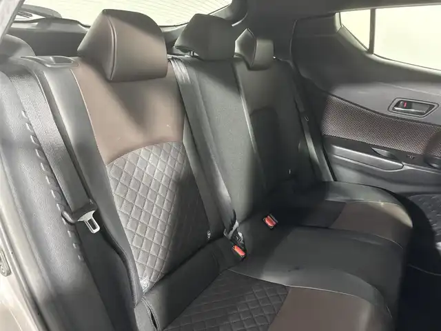 トヨタ Ｃ－ＨＲ G LEDエディション 大阪府 2018(平30)年 5.1万km メタルストリームM モデリスタエアロ 純正9incナビTV バックカメラ レーダーC 衝突軽減ブレーキ レーンアシスト ブラインドSM ハーフレザー シートヒーター スマートキー プッシュスタート クリアランスソナー LEDヘッドライト ETC
