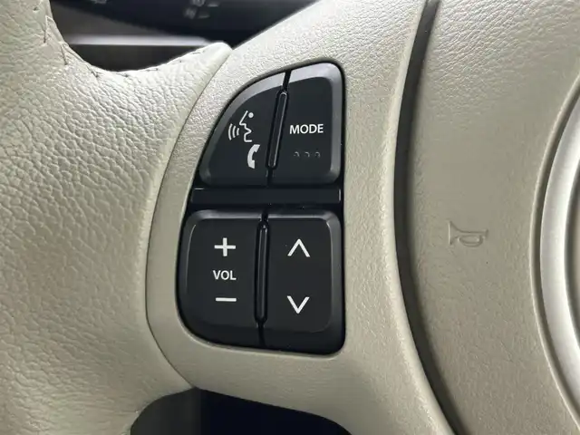 スズキ ラパン モード 岡山県 2019(令1)年 6.3万km ノクターンブルーパール/ホワイト 2トーンルーフ プッシュスタート/パワーステアリング/パワーウィンドウ/スマートキー/ビルトインETC/バックカメラ/8インチナビ/純正フロアマット/シートヒーター/横滑り防止装置/オートライト/純正キセノンヘッドライト/衝突被害軽減システム