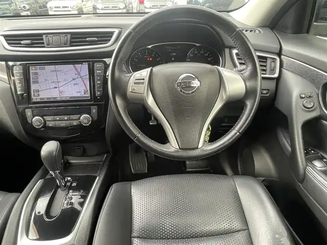 日産 エクストレイル 20X エマージェンシーブレーキ 島根県 2015(平27)年 15.6万km ダイヤモンドブラック ワンオーナー　/純正８型SDナビ　/フルセグTV　/DVD再生　/Bluetooth接続　/バックカメラ　/ビルトインETC　/アイドリングストップ/衝突軽減ブレーキ　/前後コーナーセンサー　/前席シートヒーター　/スマートキー　/純正LEDヘッドライト　/純正１７インチアルミホイール/純正フロアマット/保証書・取扱説明書（本体＋ナビ）