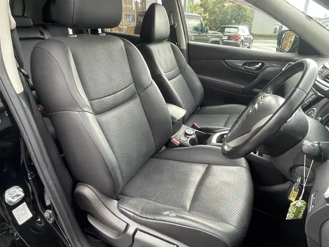 日産 エクストレイル 20X エマージェンシーブレーキ 島根県 2015(平27)年 15.6万km ダイヤモンドブラック ワンオーナー　/純正８型SDナビ　/フルセグTV　/DVD再生　/Bluetooth接続　/バックカメラ　/ビルトインETC　/アイドリングストップ/衝突軽減ブレーキ　/前後コーナーセンサー　/前席シートヒーター　/スマートキー　/純正LEDヘッドライト　/純正１７インチアルミホイール/純正フロアマット/保証書・取扱説明書（本体＋ナビ）