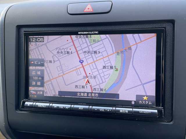 ホンダ フリード G ホンダセンシング 道東・釧路十勝 2018(平30)年 7.2万km ホワイトオーキッドパール ・４WD/・社外SDメモリナビ/（CD・DVD・BT・フルセグ・SD・ipod）/・バックカメラ/・両側パワースライドドア/・横滑り防止装置/・ワイパーデアイサー/・ホンダセンシング/・ビルトインETC/・レーダークルーズコントロール/・スマートキー/・プッシュスタート/・ステアリングスイッチ/・前席シートヒーター/・純正フロアマット/・ドアバイザー