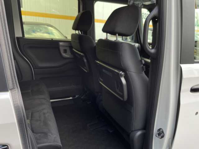 ホンダ Ｎ ＢＯＸ カスタム L スタイル+ブラック 山口県 2024(令6)年 1.3万km プラチナホワイトパール ワンオーナー/純正9インチナビ/DVD/CD/SD/MSV/BT/フルセグTV/バックカメラ/両側パワースライドドア/純正LEDヘッドライト/純正フォグランプ/オートライト/ヘッドライトレベライザー/純正14インチアルミホイール/革巻きステアリング/ステアリングスイッチ/クルーズコントロール/前席シートヒーター/衝突被害軽減ブレーキ/LKA/横滑り防止/コーナーセンサー/オートパーキングホールド/スマートキー×２/ドラレコ/純正ゴムフロアマット/ETC/電動格納ウインカードアミラー