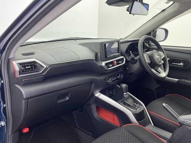 ダイハツ ロッキー G 栃木県 2020(令2)年 4.7万km レーザーブルークリスタルシャイン スマートアシスト/・衝突軽減ブレーキ/・レーンキープアシスト/・先行車発進お知らせ機能/・標識認識機能/・アダブティブクルーズコントロール/・前後踏み間違い防止システム/・オートハイビーム/社外ナビ/　フルセグ/ＢＴ/ＵＳＢ/FM/AM/バックカメラ/オートLEDヘッドライト/シーケンシャルウィンカー　/フォグランプ/前後ドライブレコーダー/ＥＴＣ/前席シートヒーター/前後クリアランスソナー/アイドリングストップ/ステアリングスイッチ/純正17インチAW/スマートキー/プッシュスタート/スペアキー1本/取扱説明書