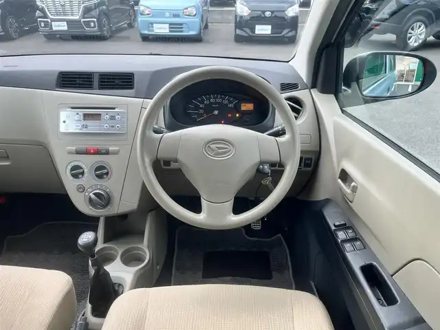 ダイハツ ミラ X スペシャル 島根県 2018(平30)年 1.5万km ブライトシルバーメタリック ワンオーナー /５速MT /純正フロアマット