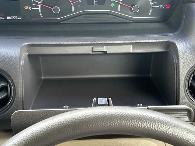 ホンダ Ｎ ＢＯＸ G ホンダセンシング 沖縄県 2019(平31)年 6.1万km モーニングミストブルーM 純正ナビ　/　（ＡＭ／ＦＭ／ＣＤ／ＤＶＤ／ＢＴ）　/フルセグＴＶ　/バックカメラ　/レーダークルーズコントロール　/衝突軽減　/オートハイビーム　　/ステアリングスイッチ　/スマートキー　/ＥＴＣ　/純正15インチAW/純正フロアマット
