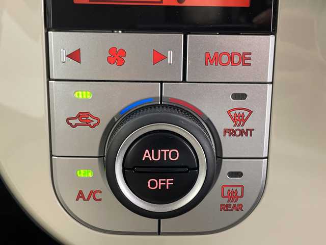 ダイハツ ムーヴ キャンバス G メイクアップ VS SAⅢ 鹿児島県 2021(令3)年 2.8万km パールホワイトⅢ/ナチュラルベージュマイカメタリック 2トーン スマートアシスト３/純正８型ナビ/フルセグＴＶ/ＢＴオーディオ/ＤＶＤ再生/全周囲カメラ/ドラレコ/シートヒーター/ＨＤＭＩ/アイドリングストップ/両側電動スライドドア/ＬＥＤヘッド/フォグランプ/純正フロアマット/ドアバイザー