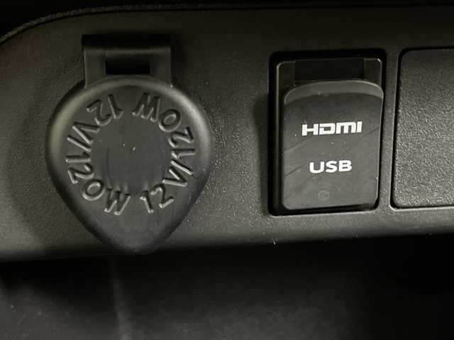 ダイハツ ムーヴ キャンバス G メイクアップ VS SAⅢ 鹿児島県 2021(令3)年 2.8万km パールホワイトⅢ/ナチュラルベージュマイカメタリック 2トーン スマートアシスト３/純正８型ナビ/フルセグＴＶ/ＢＴオーディオ/ＤＶＤ再生/全周囲カメラ/ドラレコ/シートヒーター/ＨＤＭＩ/アイドリングストップ/両側電動スライドドア/ＬＥＤヘッド/フォグランプ/純正フロアマット/ドアバイザー