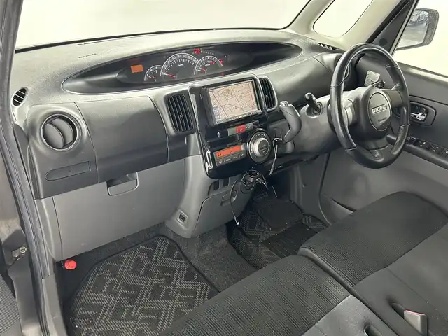ダイハツ タント カスタム RS 佐賀県 2010(平22)年 10.5万km ブラックマイカ 社外７インチSDナビ（CN-HW850D）/（AM/FM/CD/DVD)/片側パワスラ/ETC/純正フロアマット/リアスポイラー/スマートキー