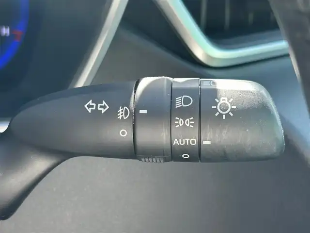 トヨタ カローラ スポーツ ハイブリッドG Z 静岡県 2019(令1)年 3.4万km ブラッキッシュアゲハガラスフレーク エンジンスタートボタン/パワーステアリング/パワーウィンドウ/アイドリングストップ/スマートキー/オートエアコン/クルーズコントロール/USB入力端子/ETC/純正ナビ/純正ドライブレコーダー/純正フロアマット/純正アルミホイール/ABS/横滑り防止装置/コーナーセンサー前後/レーンキープアシスト/盗難防止装置/オートライト/オートマチックハイビーム/LEDヘッドライト/W+サイドエアバック/カーテンエアバック/衝突軽減システム