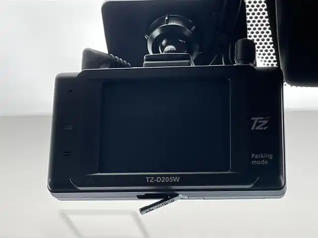 レクサス ＵＸ 250h バージョンL 愛知県 2021(令3)年 2.9万km グラファイトブラックガラスフレーク 純正１０．３型ナビ　フルセグＴＶ　ムーンルーフ　ＡＤＶＩＣＳキャリパー　全方位カメラ　ベンチレーション　レーダー探知機　ＢＳＭ　追従クルコン　前後ドラレコ　パワーバックドア　黒革　衝突被害軽減　禁煙車