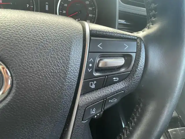 トヨタ アルファード S Cパッケージ 千葉県 2023(令5)年 3.8万km ホワイトパールクリスタルシャイン トヨタセーフティセンス/・衝突軽減ブレーキ/レーンキープアシスト/・レーダークルーズコントロール/オートハイビーム/・クリアランスソナー/ブラインドスポットモニター/サンルーフ/純正ディスプレイナビ/・フルセグ/BT/DVD/CD/USB/カープレイ/バックカメラ/ステアリングスイッチ/ETC2.0/両側パワースライドドア/パワーバックドア/レザーシート/シートヒーター(D/N席)/エアシート(D/N席)/ステアリングヒーター/LEDヘッドライト/オートライト/フォグライト/スマートキー/プッシュスタート/純正フロアマット