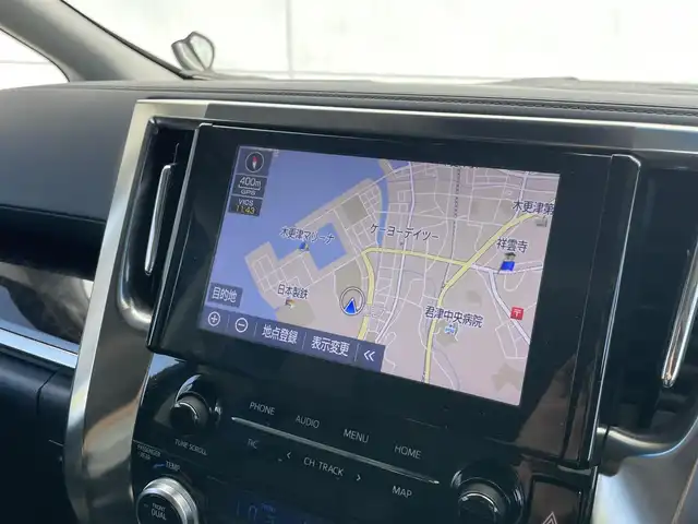 トヨタ アルファード S Cパッケージ 千葉県 2023(令5)年 3.8万km ホワイトパールクリスタルシャイン トヨタセーフティセンス/・衝突軽減ブレーキ/レーンキープアシスト/・レーダークルーズコントロール/オートハイビーム/・クリアランスソナー/ブラインドスポットモニター/サンルーフ/純正ディスプレイナビ/・フルセグ/BT/DVD/CD/USB/カープレイ/バックカメラ/ステアリングスイッチ/ETC2.0/両側パワースライドドア/パワーバックドア/レザーシート/シートヒーター(D/N席)/エアシート(D/N席)/ステアリングヒーター/LEDヘッドライト/オートライト/フォグライト/スマートキー/プッシュスタート/純正フロアマット