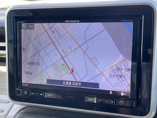 スズキ スペーシア HYBRID X 道東・釧路十勝 2018(平30)年 6.4万km ピュアホワイトP ・４WD/・社外メモリナビ/（CD・DVD・BT・フルセグ・SD・USB・ラジオ）/・テレビキャンセラー/・ヘッドアップディスプレイ/・全周囲カメラ/・両側パワースライドドア/・前席シートヒーター/・スズキセーフティサポート/・衝突被害軽減ブレーキ/・横滑り防止装置/・後方コーナーセンサー/・リアサーキュレーター/・ステアリングスイッチ/・アイドリングストップ/・スマートキー/・プッシュスタート/・社外１４インチアルミホイール