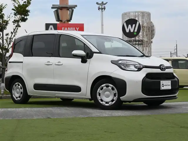 トヨタ シエンタ X 千葉県 2023(令5)年 2.7万km ホワイトパールクリスタルシャイン Toyota Safety Sense/・プリクラッシュセーフティ/・レーンディパーチャーアラート/・オートハイビーム/・レーダークルーズコントロール/両側パワースライドドア/純正コネクティッドナビ/【Bluetooth接続】/バックカメラ/ドライブレコーダー（NX-DR W2）/ステアリングスイッチ/ETC/LEDヘッドライト/クリアランスソナー/サイド/カーテンエアバッグ/スマートキー