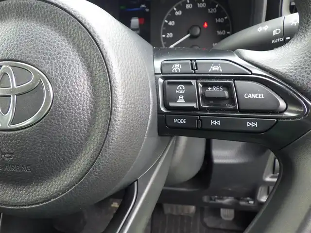トヨタ シエンタ X 千葉県 2023(令5)年 2.7万km ホワイトパールクリスタルシャイン Toyota Safety Sense/・プリクラッシュセーフティ/・レーンディパーチャーアラート/・オートハイビーム/・レーダークルーズコントロール/両側パワースライドドア/純正コネクティッドナビ/【Bluetooth接続】/バックカメラ/ドライブレコーダー（NX-DR W2）/ステアリングスイッチ/ETC/LEDヘッドライト/クリアランスソナー/サイド/カーテンエアバッグ/スマートキー