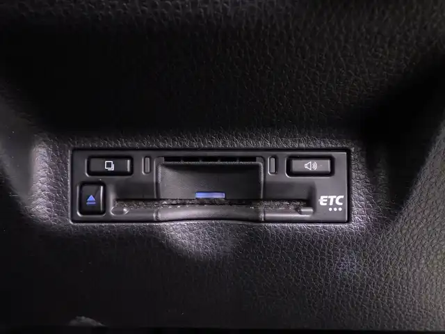 トヨタ シエンタ X 千葉県 2023(令5)年 2.7万km ホワイトパールクリスタルシャイン Toyota Safety Sense/・プリクラッシュセーフティ/・レーンディパーチャーアラート/・オートハイビーム/・レーダークルーズコントロール/両側パワースライドドア/純正コネクティッドナビ/【Bluetooth接続】/バックカメラ/ドライブレコーダー（NX-DR W2）/ステアリングスイッチ/ETC/LEDヘッドライト/クリアランスソナー/サイド/カーテンエアバッグ/スマートキー