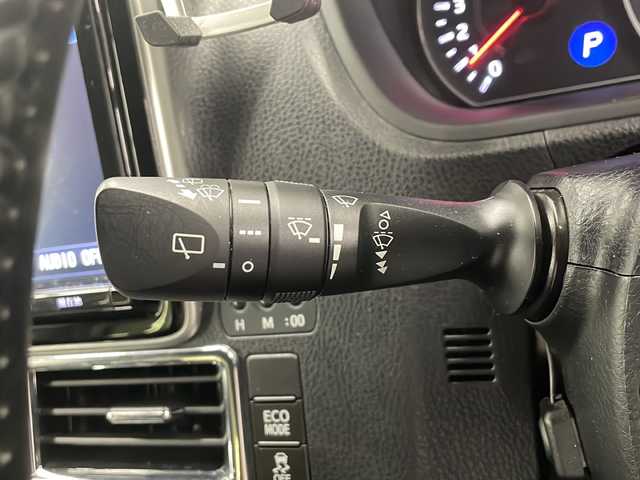 トヨタ ヴォクシー ZS 煌 長崎県 2018(平30)年 8.9万km ホワイトパールクリスタルシャイン 純正９インチメモリナビ/（フルセグ/CD/DVD/SD/Bluetooth）/バックカメラ/衝突軽減ブレーキ/レーンアシスト/クルーズコントロール/両側パワースライドドア/ドライブレコーダー前後/ETC/純正LEDヘッドライト/オートライト/オートマチックハイビーム/社外18インチアルミホイール/純正フロアマット/純正ドアバイザー/USB端子　2口/電動格納ミラー/保証書/取扱説明書