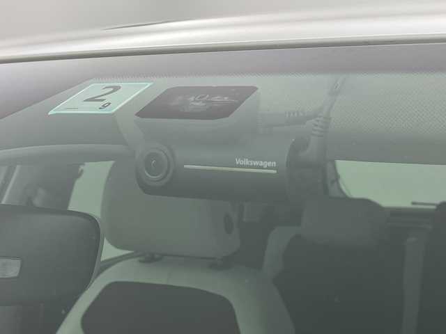 フォルクスワーゲン Ｔ－クロス TSI 1stプラス 愛知県 2020(令2)年 4.7万km ピュアホワイト ワンオーナー/禁煙車/純正メーカーナビ/CD・DVD・Bluetooth/バックカメラ/コーナーセンサー/純正18インチAW/スマートキー/LEDヘッドライト/ETC2.0/パドルシフト/レーダークルーズ/ルーフレール