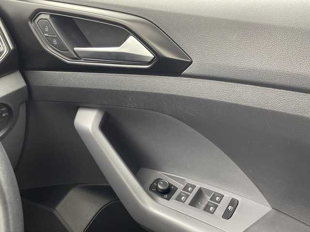 フォルクスワーゲン Ｔ－クロス TSI 1stプラス 愛知県 2020(令2)年 4.7万km ピュアホワイト ワンオーナー/禁煙車/純正メーカーナビ/CD・DVD・Bluetooth/バックカメラ/コーナーセンサー/純正18インチAW/スマートキー/LEDヘッドライト/ETC2.0/パドルシフト/レーダークルーズ/ルーフレール