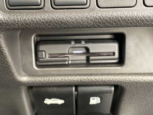 日産 エクストレイル 20Xi 愛知県 2019(令1)年 4.4万km ダイヤモンドブラック プロパイロット/純正9型ナビ/全方位カメラ/レーダークルーズコントロール/シートヒーター/電動リアゲート/コーナーセンサー/純正アルミホイール/ルーフレール/LEDヘッドライト/インテリジェントミラー/レーンキープアシスト/ドライブレコーダー/衝突軽減システム/フルセグ/CD DVD/Bluetooth/ステアリングスイッチ/スマートキー/プッシュスタート