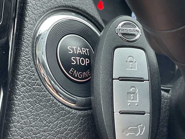 日産 エクストレイル 20Xi 愛知県 2019(令1)年 4.4万km ダイヤモンドブラック プロパイロット/純正9型ナビ/全方位カメラ/レーダークルーズコントロール/シートヒーター/電動リアゲート/コーナーセンサー/純正アルミホイール/ルーフレール/LEDヘッドライト/インテリジェントミラー/レーンキープアシスト/ドライブレコーダー/衝突軽減システム/フルセグ/CD DVD/Bluetooth/ステアリングスイッチ/スマートキー/プッシュスタート