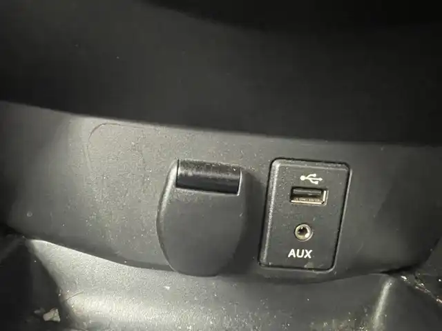 日産 エクストレイル 20X ブラックエクストリーマーX エマB 栃木県 2015(平27)年 9万km ダイヤモンドブラック (株)IDOMが運営する【じしゃロン宇都宮店】の自社ローン専用車両になります。こちらは現金またはオートローンご利用時の価格です。自社ローンご希望の方は別途その旨お申付け下さい/純正ナビ/アラウンドビューモニター/フルセグ/ＥＴＣ/Ｂｌｕｅｔｏｏｔｈ/ＬＥＤヘッドライト/オートライト/フォグライト/ルーフレール/純正アルミホイール/スマートキー/クルーズコントロール