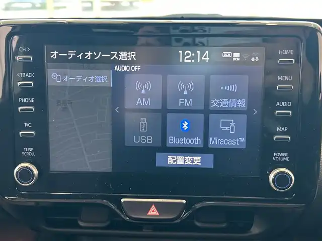 トヨタ ヤリスクロス ハイブリッド Z 埼玉県 2020(令2)年 3.3万km ブラックマイカ/ブラスゴールドメタリック 2トーン セーフティセンス/純正8インチナビ/　　Bluetooth/USB/100V電源/全方位モニター/駐車支援システム/コーナーセンサー/前席シートヒーター/レーダークルーズコントロール/レーンキープアシスト/アイドリングストップ/電動リアゲート/運転席パワーシート/オートマチックハイビーム/純正18インチアルミホイール/プッシュスタート/スマートキー/ETC/禁煙車