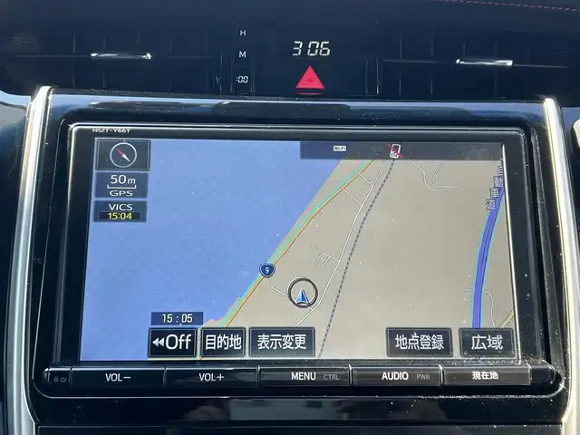 トヨタ ハリアー エレガンス 島根県 2017(平29)年 7万km ホワイトパールクリスタルシャイン 禁煙車　/純正ナビ（ＣＤ・ＤＶＤ・フルセグ・ＢＴ・ＳＤ）/バックカメラ　/ビルトインＥＴＣ　/社外前後ドライブレコーダー　/前後クリアランスソナー　/運転席パワーシート　/トヨタセーフティーセンス/・プリクラッシュセーフティ/・レーンディパーチャーアラート/・レーダークルーズコントロール/・オートマチックハイビーム/横滑り防止/アイドリングストップ/オートブレーキホールド/ハーフレザーシート/純正フロアマット/純正１８インチAW/オートライト/EDヘッドライト/フォグライト/スマートキー/プッシュスタート/スペアキー1本/保証書/取扱説明書