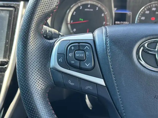 トヨタ ハリアー エレガンス 島根県 2017(平29)年 7万km ホワイトパールクリスタルシャイン 禁煙車　/純正ナビ（ＣＤ・ＤＶＤ・フルセグ・ＢＴ・ＳＤ）/バックカメラ　/ビルトインＥＴＣ　/社外前後ドライブレコーダー　/前後クリアランスソナー　/運転席パワーシート　/トヨタセーフティーセンス/・プリクラッシュセーフティ/・レーンディパーチャーアラート/・レーダークルーズコントロール/・オートマチックハイビーム/横滑り防止/アイドリングストップ/オートブレーキホールド/ハーフレザーシート/純正フロアマット/純正１８インチAW/オートライト/EDヘッドライト/フォグライト/スマートキー/プッシュスタート/スペアキー1本/保証書/取扱説明書