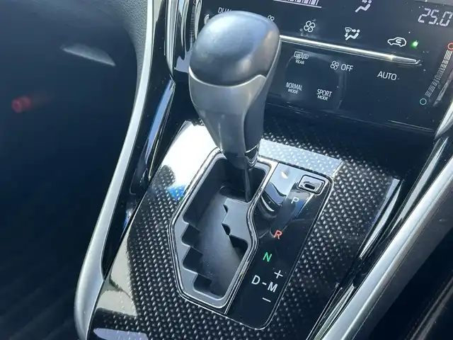 トヨタ ハリアー エレガンス 島根県 2017(平29)年 7万km ホワイトパールクリスタルシャイン 禁煙車　/純正ナビ（ＣＤ・ＤＶＤ・フルセグ・ＢＴ・ＳＤ）/バックカメラ　/ビルトインＥＴＣ　/社外前後ドライブレコーダー　/前後クリアランスソナー　/運転席パワーシート　/トヨタセーフティーセンス/・プリクラッシュセーフティ/・レーンディパーチャーアラート/・レーダークルーズコントロール/・オートマチックハイビーム/横滑り防止/アイドリングストップ/オートブレーキホールド/ハーフレザーシート/純正フロアマット/純正１８インチAW/オートライト/EDヘッドライト/フォグライト/スマートキー/プッシュスタート/スペアキー1本/保証書/取扱説明書
