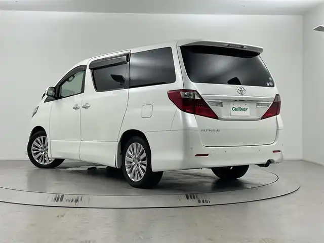 トヨタ アルファード 240S 埼玉県 2012(平24)年 6.5万km ホワイトパールクリスタルシャイン 両側パワースライドドア/純正メモリナビ(型式：NHZN-X61G)/CD/DVD/Bluetooth/フルセグ/フリップダウンモニター/バックカメラ/ビルトインETC/純正１８インチAW/純正フロアマット/プッシュスタート/スマートキー