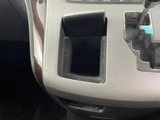 トヨタ アルファード 240S 埼玉県 2012(平24)年 6.5万km ホワイトパールクリスタルシャイン 両側パワースライドドア/純正メモリナビ(型式：NHZN-X61G)/CD/DVD/Bluetooth/フルセグ/フリップダウンモニター/バックカメラ/ビルトインETC/純正１８インチAW/純正フロアマット/プッシュスタート/スマートキー