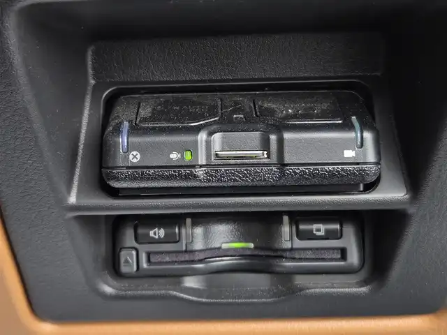 マツダ ＣＸ－６０ XD HV プレミアムスポーツ 鹿児島県 2022(令4)年 1.7万km ロジウムホワイトプレミアムメタリック ムーンルーフ　/ＢＯＳＥプレミアムサウンドシステム　/レーダークルーズコントロール　/純正前後ドライブレコーダー　/全席シートヒーター　/D+N席エアシート/D+N席パワーシート/ステアリングヒーター　/パドルシフト　/３６０°カメラ/前後コーナーセンサー/パワーバックドア/純正アルミホイール(20インチ)/横滑り防止装置/レーンキープアシスト/ダウンヒルアシストコントロール/エアバッグ(W+サイド)/カーテンエアバッグ/プッシュスタート/スマートキー