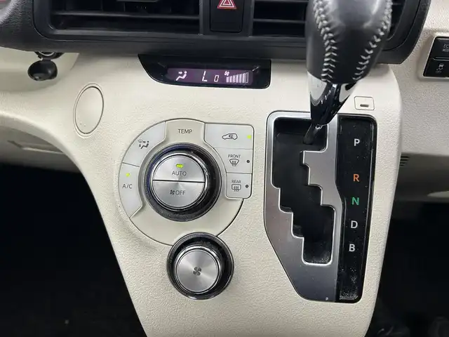 トヨタ シエンタ ハイブリッド G 福島県 2017(平29)年 5.7万km レッドマイカM トヨタセーフティセンス/　　・プリクラッシュセーフティ/　　・レーンディバーチャーアラート/　　・オートマチックハイビーム/純正7インチナビ/　　CD/BT/ワンセグ/バックカメラ/ビルトインETC/両側パワースライドドア/純正LEDヘッドライト/フォグランプ/純正ホイールキャップ/電動格納ウィンカーミラー