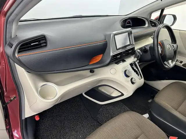 トヨタ シエンタ ハイブリッド G 福島県 2017(平29)年 5.7万km レッドマイカM トヨタセーフティセンス/　　・プリクラッシュセーフティ/　　・レーンディバーチャーアラート/　　・オートマチックハイビーム/純正7インチナビ/　　CD/BT/ワンセグ/バックカメラ/ビルトインETC/両側パワースライドドア/純正LEDヘッドライト/フォグランプ/純正ホイールキャップ/電動格納ウィンカーミラー