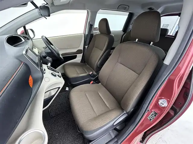 トヨタ シエンタ ハイブリッド G 福島県 2017(平29)年 5.7万km レッドマイカM トヨタセーフティセンス/　　・プリクラッシュセーフティ/　　・レーンディバーチャーアラート/　　・オートマチックハイビーム/純正7インチナビ/　　CD/BT/ワンセグ/バックカメラ/ビルトインETC/両側パワースライドドア/純正LEDヘッドライト/フォグランプ/純正ホイールキャップ/電動格納ウィンカーミラー