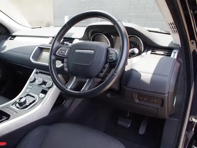 ランドローバー レンジローバーイヴォーク SE 埼玉県 2018(平30)年 4.2万km 黒 オートクルーズコントロール /全方位カメラ/パークセンサー  /MERIDIANスピーカー /純正ナビ /電動リアゲート /Bluetooth /スタットレスタイヤ /スマートキー/USBポート /車線逸脱警告 /ETC /横滑り防止装置